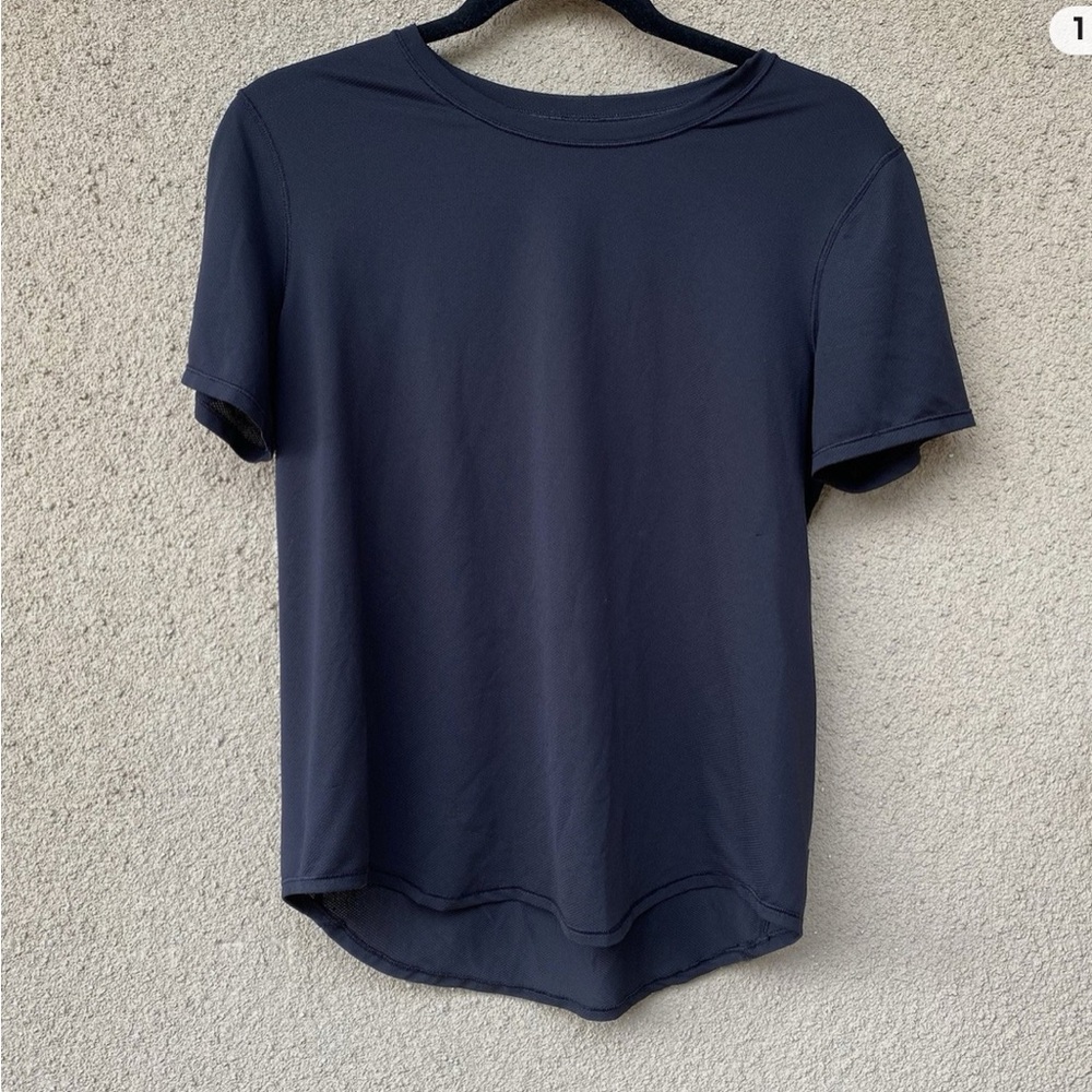 LULULEMON - High Neck Run and Train Tee